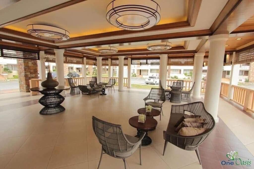 Cozy 2Br With Free Pool Beside Sm City Mall Davao ภายนอก รูปภาพ