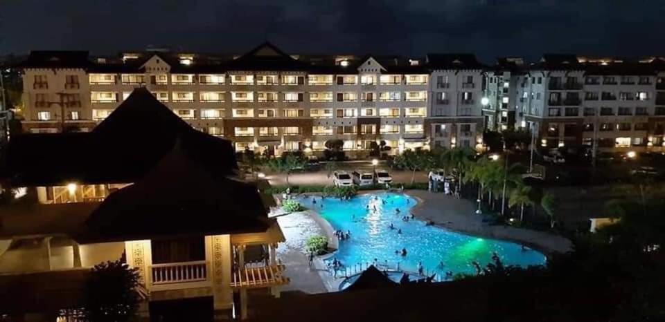Cozy 2Br With Free Pool Beside Sm City Mall Davao ภายนอก รูปภาพ